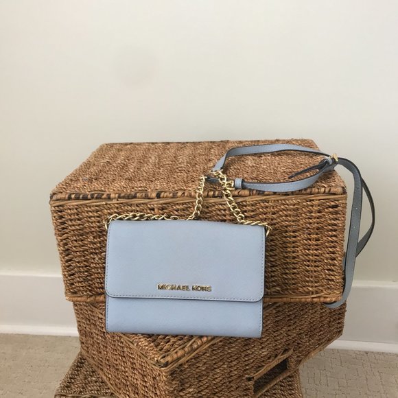 Michael Kors Daniela Large Saffiano Leather Crossbody Bag | Sky Blue - Picture 3 of 9